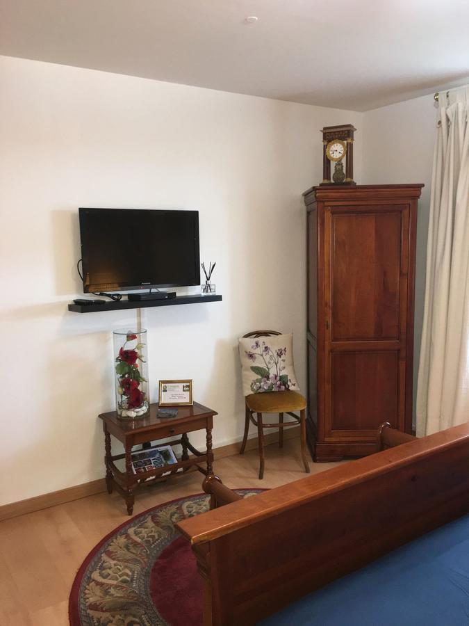 ベルリーヴ・シュル・アリエ L'Orangerie Bed & Breakfast エクステリア 写真